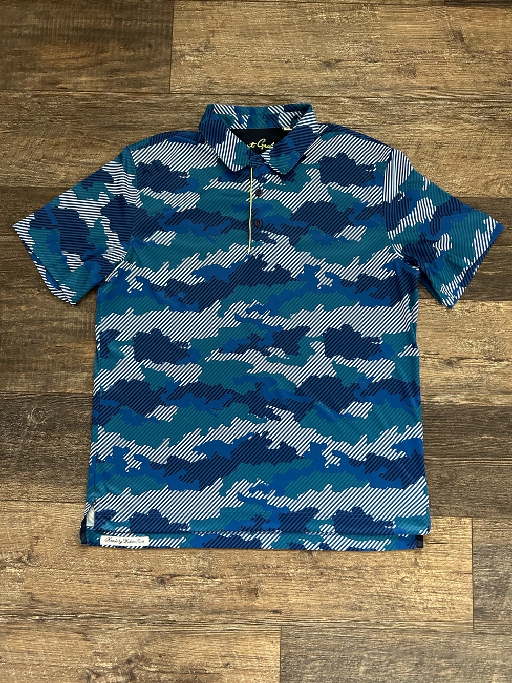 Robert Graham Braidwood Short Sleeve Polo Shirt Size L Classic in Blue Camo